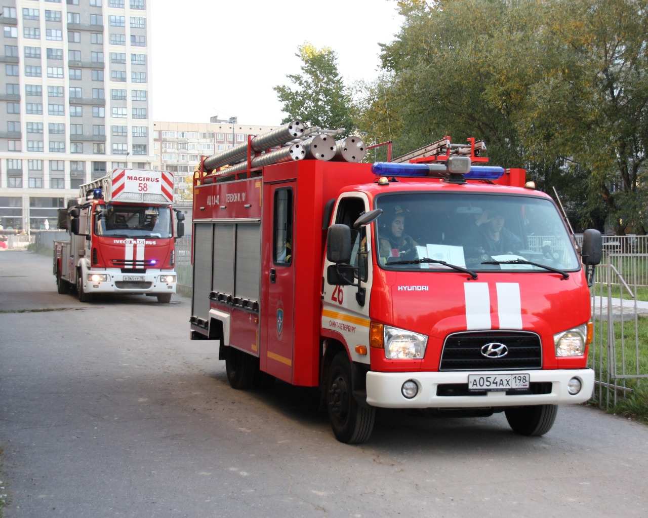 Пожарные учения прошли в НИИ скорой помощи им. И.И. Джанелидзе