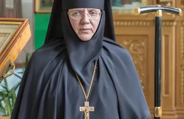 Сегодня настоятельница Иоанновского ставропигиального женского монастыря на набережной реки Карповки в Санкт-Петербурге Игумения Людмила отмечает день Тезоименитства